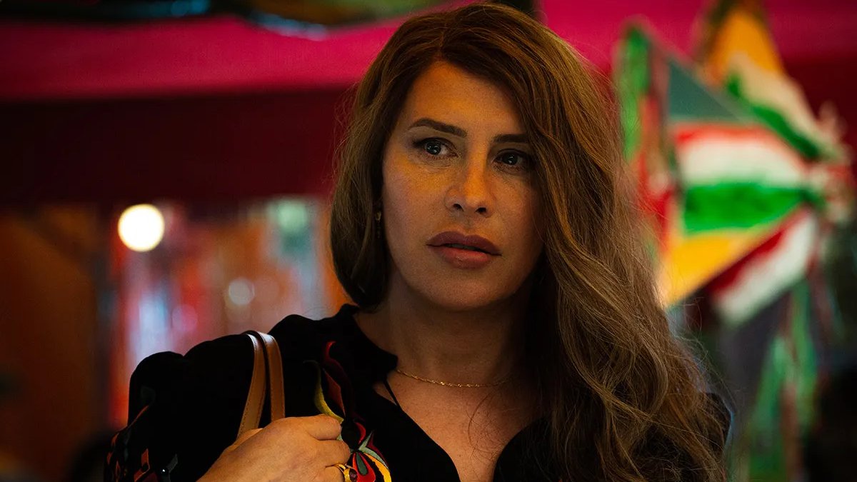 「私はガンジーよりも人種差別主義者ではありません： 'エミリアペレスのカーラソフィアガスコンは最もワイルドな方法で自分自身を守っています