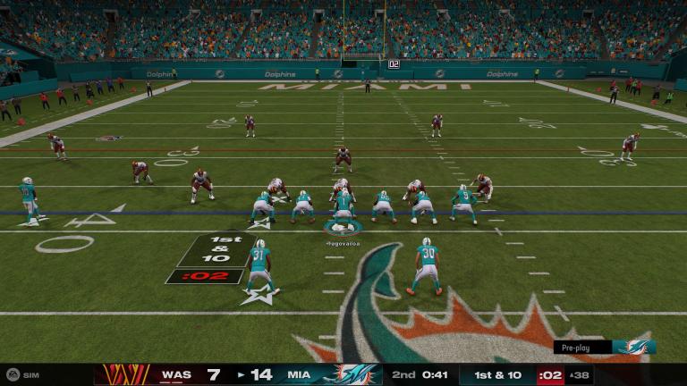 Madden NFL 25でボールをスパイクする方法
