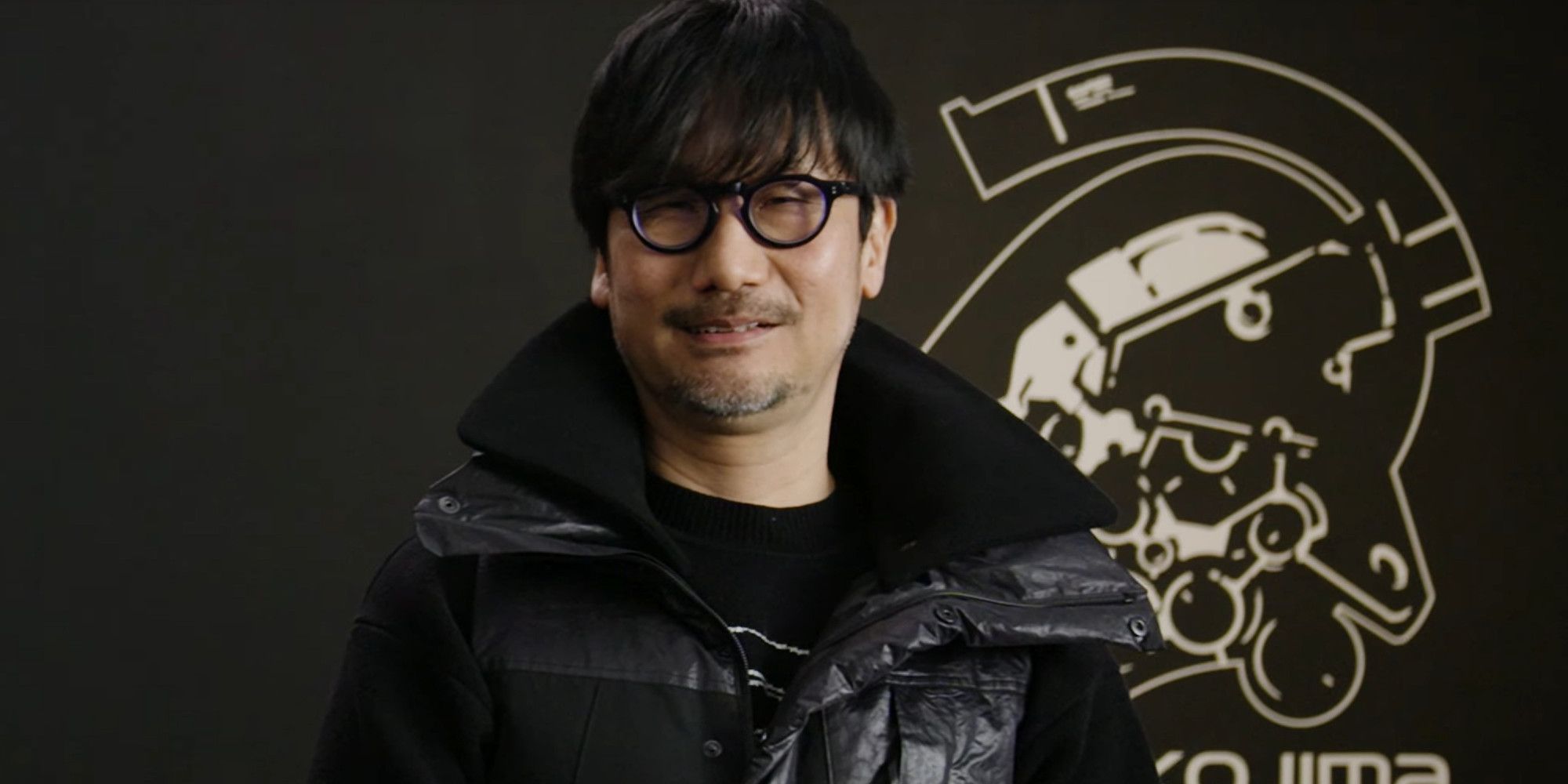 典型的な小島のファッションでは、彼が死んだ後に使用するゲームのアイデアを備えたUSBドライブを作成しました