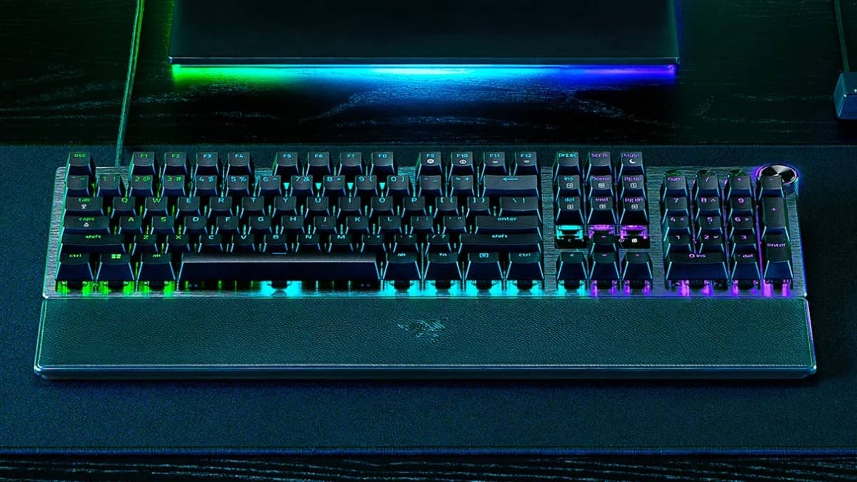 Razer Huntsman V3 Pro TKLキーボードレビュー：最もハードコアなゲーマーにとってすべての高価なペニーの価値