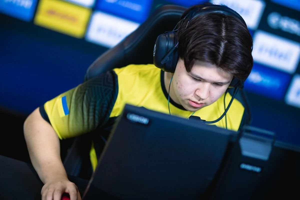 CS2プロジョエル「ジョエル」ホルムランドは、アクロスアンチチートで不正行為をキャッチしました