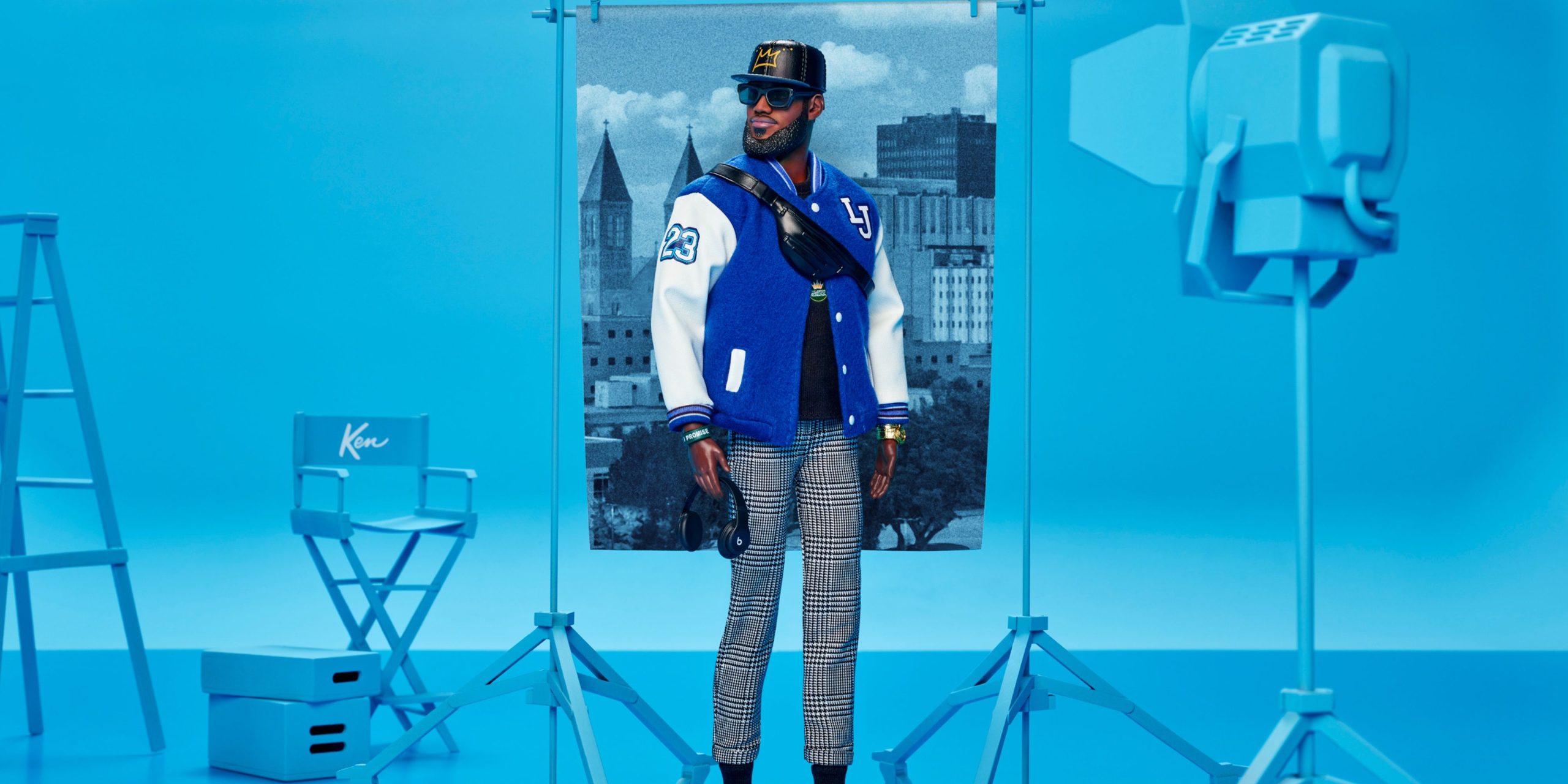 マテルは限定版レブロンジェームズの署名バービーケンドールズを明らかにしました、そしてそれらは75ドルです