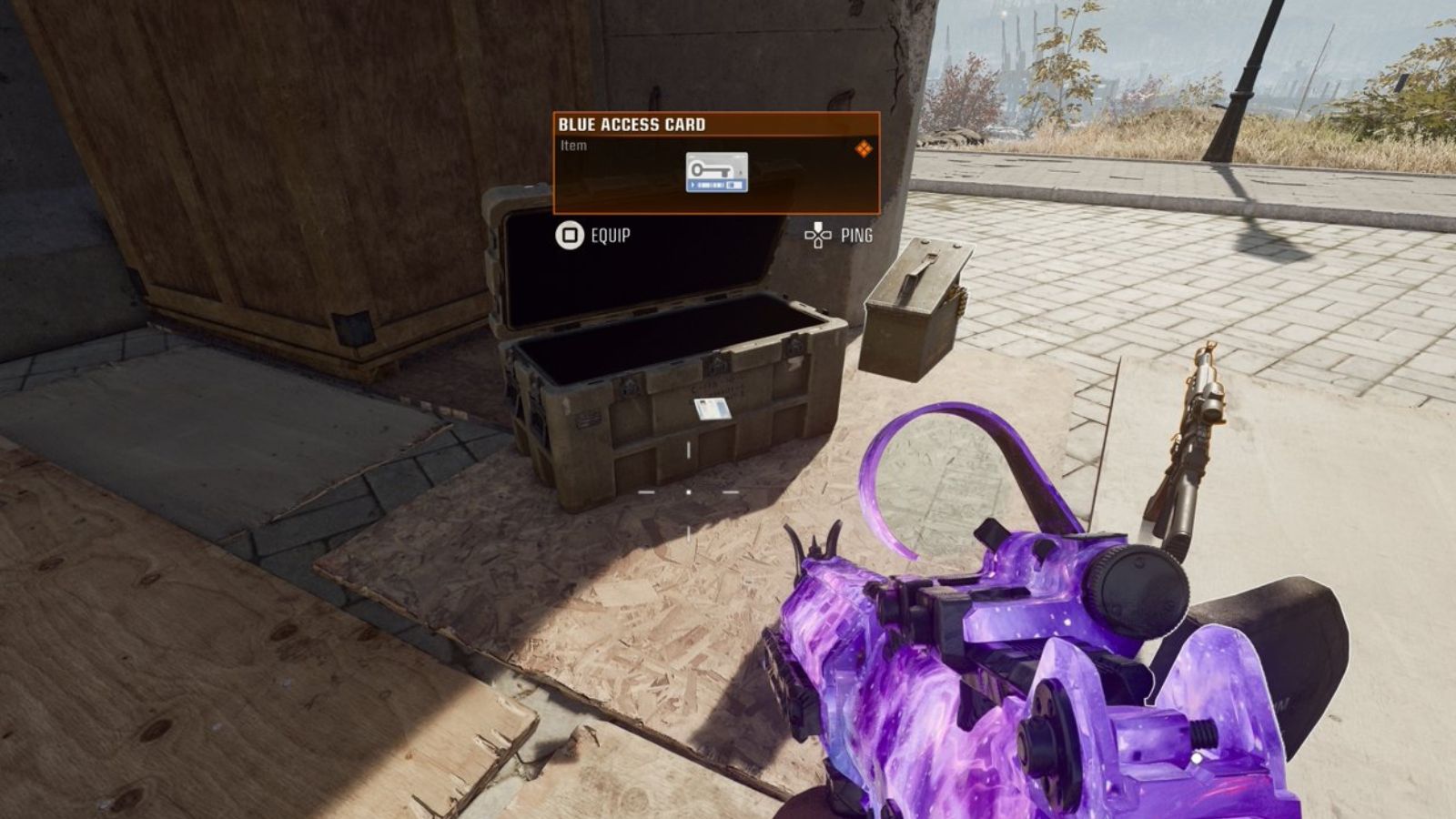 Warzone VerdanskでRed Access CardとBlue Accessカードの使用方法