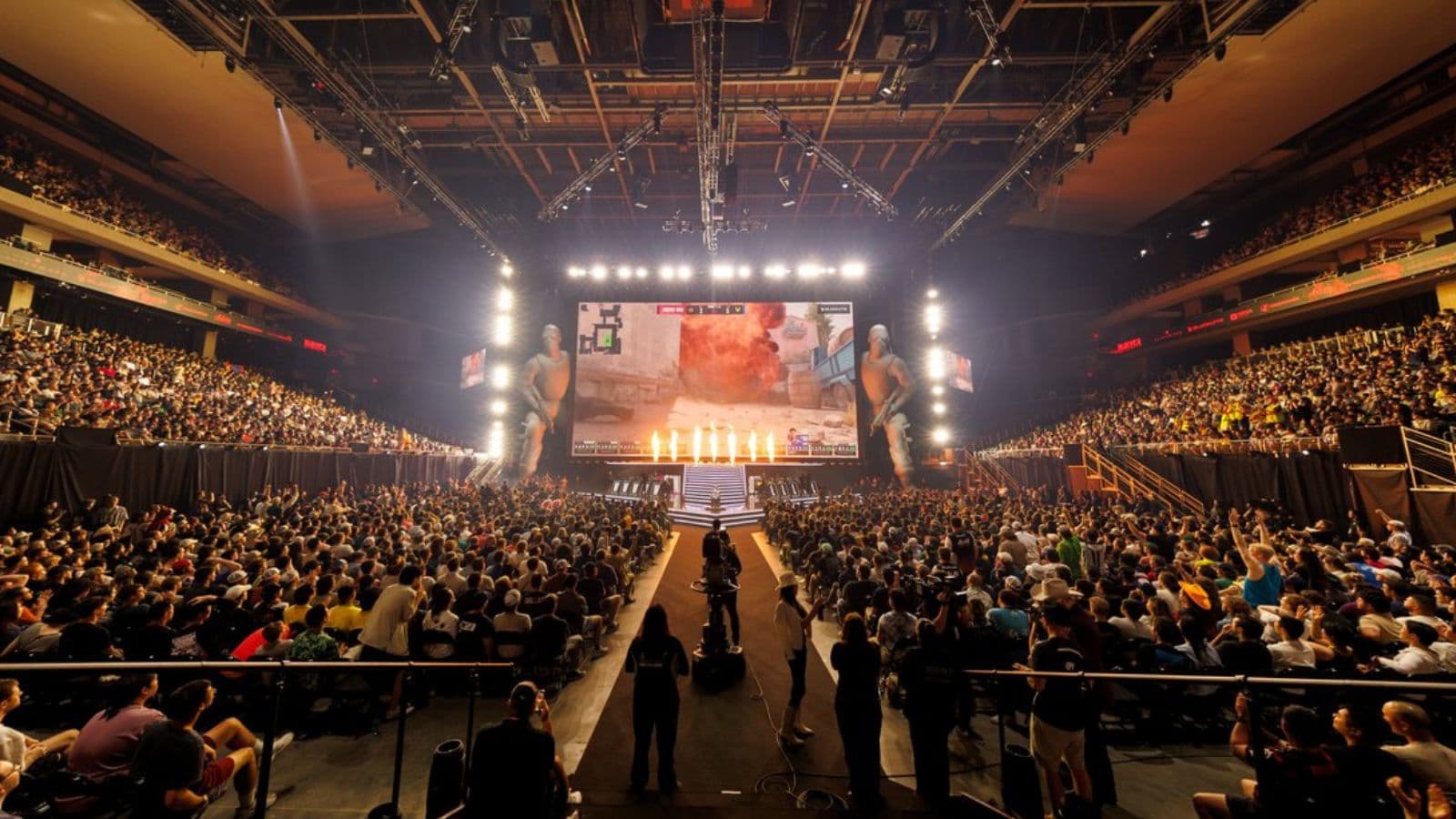 CS2ファンは、バルブがカウンターストライクの発祥の地でメジャーをホストすることを望んでいます