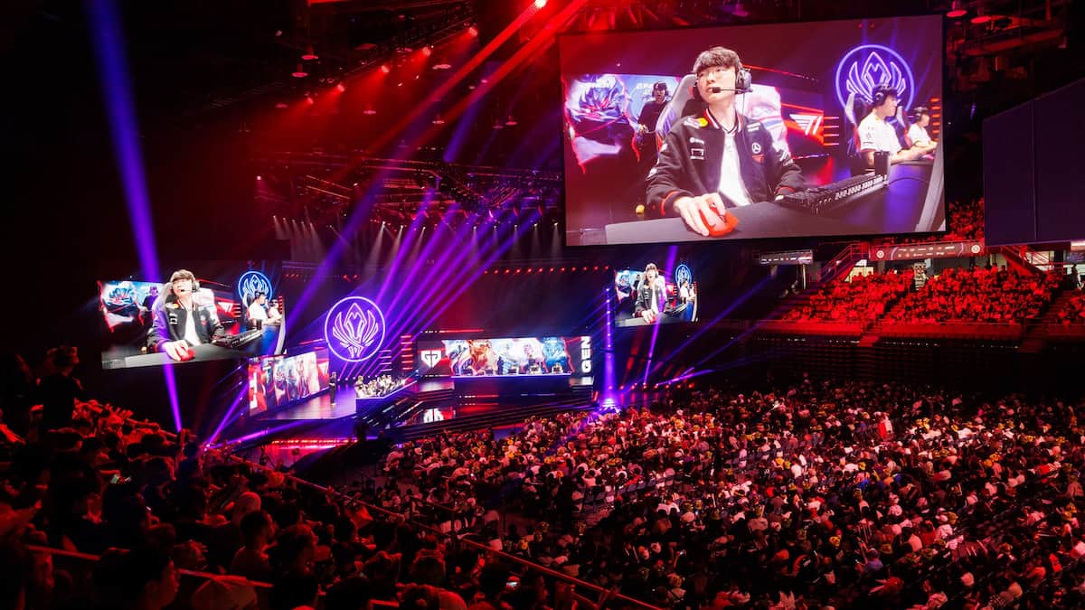 大胆不敵なドラフトは私たちにピークリーグオブレジェンドを与えています