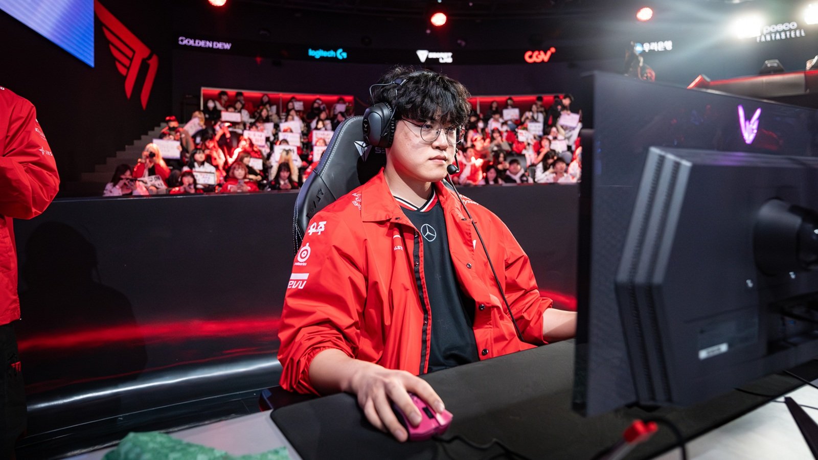 T1 Gumayusiは、Lol Metaが進化するにつれて、彼の悪名高い「ラーメン理論」を更新します