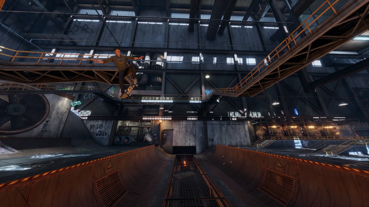 ファウンドリーのハーフパイプでインディーインディー