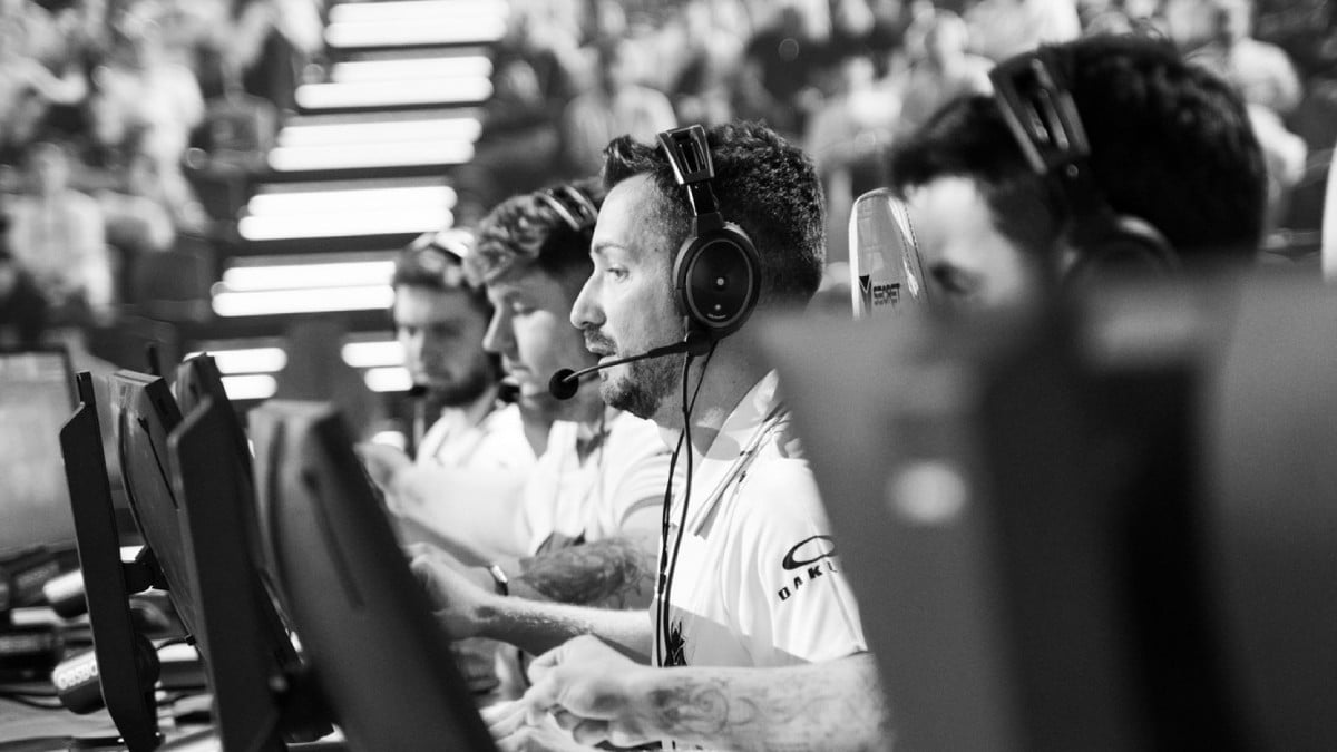 ハンターは、EWC 2025 CS2でG2の何がうまくいかなかったかを説明しています。「もっと決定的にする必要がありました」