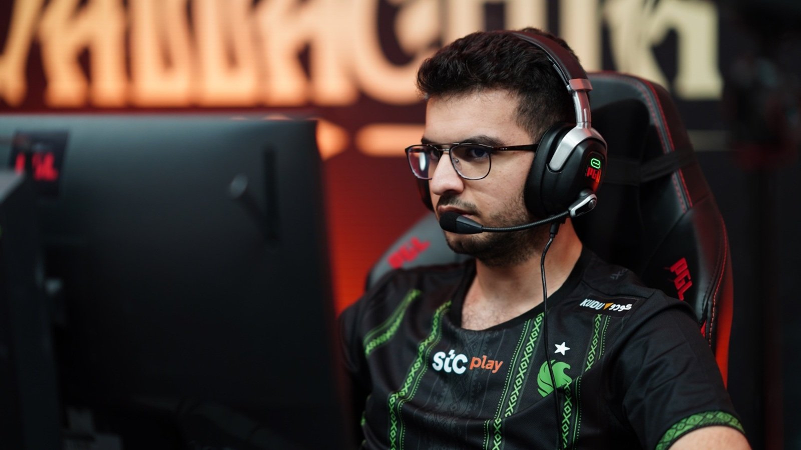 最初にミュートされたTiチャンピオン？ ATFのコミュニケーション禁止は、DOTA 2プロプレーヤーの標準に関する質問を提起します